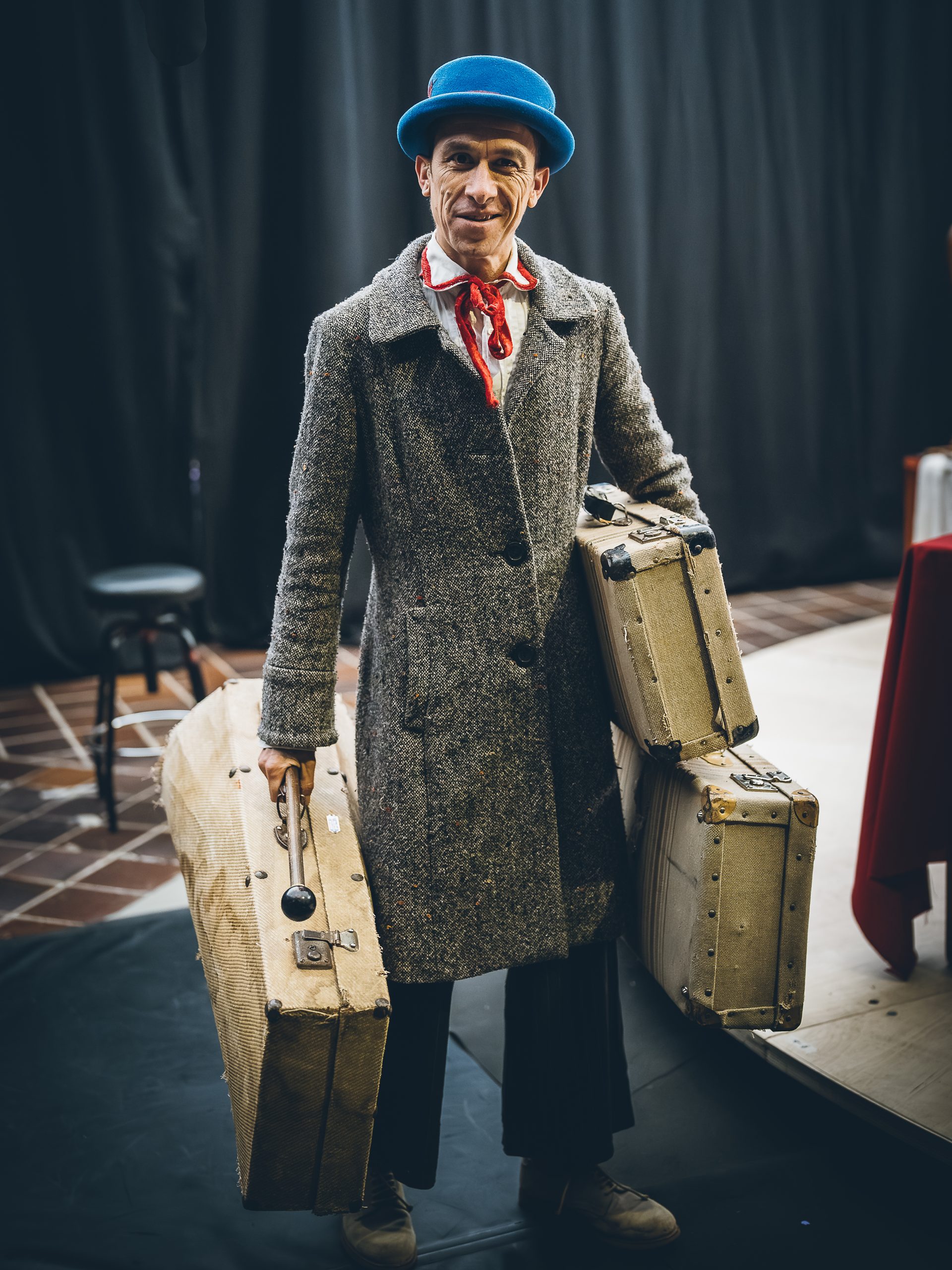 Kikolas - INQUIETO - residencia artistica de circo en madrid - El Invernadero